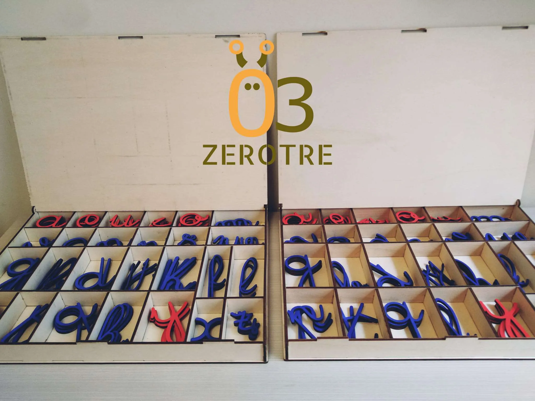 KIT ALFABETARIO MOBILE MONTESSORI IN LEGNO - immagine 9