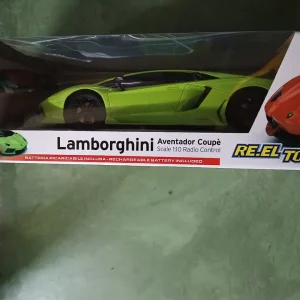 LAMBORGHINI AVENTADOR 1:10 VERDE